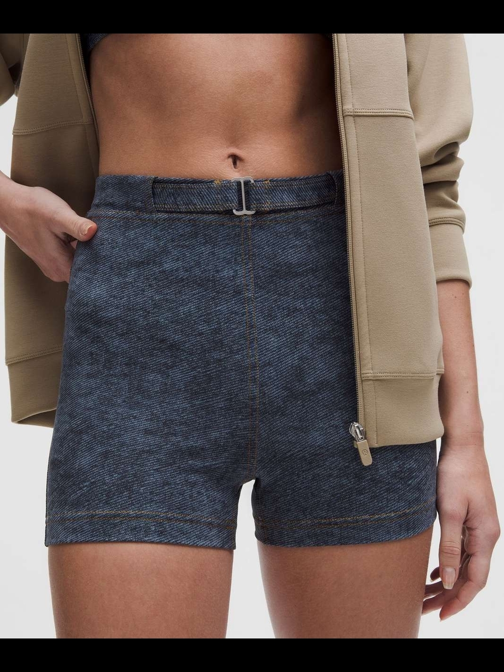 NWT Lululemon Everlux Denim-Print Short 3"  sz 6